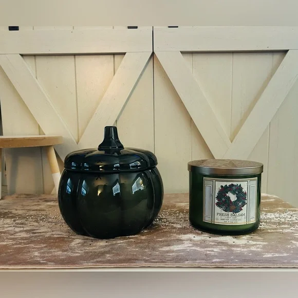 Better Homes and Gardens 3-Wick Pumpkin Jar Candle, Fresh Cut Frasier, 30 oz New - Picture 5 of 10